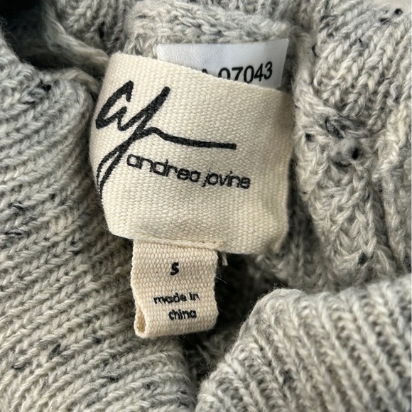 Vintage Andrea JovineSide Tie Turtle Neck Sweater - Picture 9 of 9